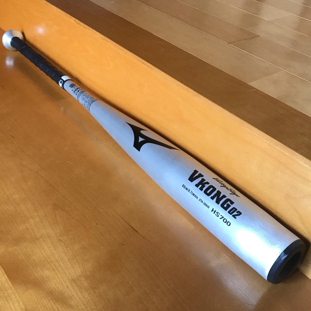MIZUNO(ミズノ)の中学硬式 Vゴング02 スポーツ/アウトドアの野球(バット)の商品写真
