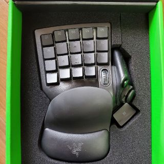 レイザー(LAZER)のRazer Tartarus V2 メカメンブレン 左手用キーパッド 日本正規(PC周辺機器)