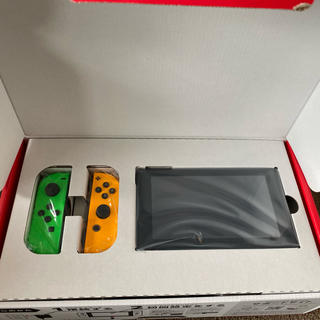 ニンテンドースイッチ(Nintendo Switch)のニンテンドースイッチ　新型　カスタマイズモデル　新品(家庭用ゲーム機本体)
