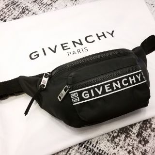 ジバンシィ(GIVENCHY)の美品★GIVENCHY★ジバンシィ★ウエストバッグ★ボディバッグ★メンズ(ボディーバッグ)