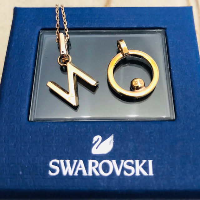 SWAROVSKI(スワロフスキー)のスワロフスキー ネックレス レディースのアクセサリー(ネックレス)の商品写真