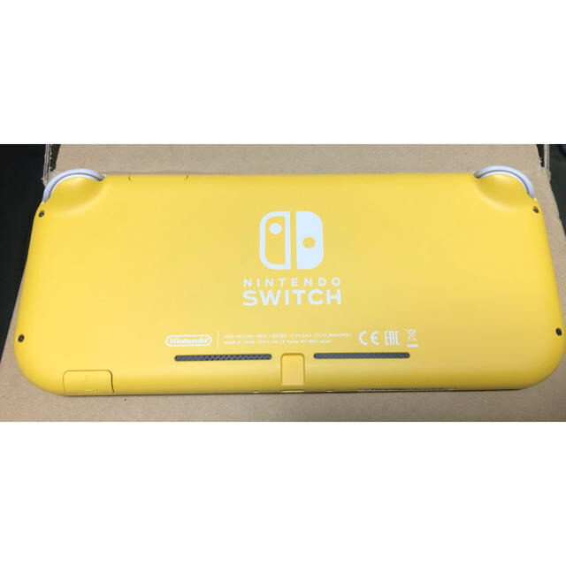 Nintendo Switch(ニンテンドースイッチ)のNintendo Switch Lite スイッチ　ライト エンタメ/ホビーのゲームソフト/ゲーム機本体(携帯用ゲーム機本体)の商品写真