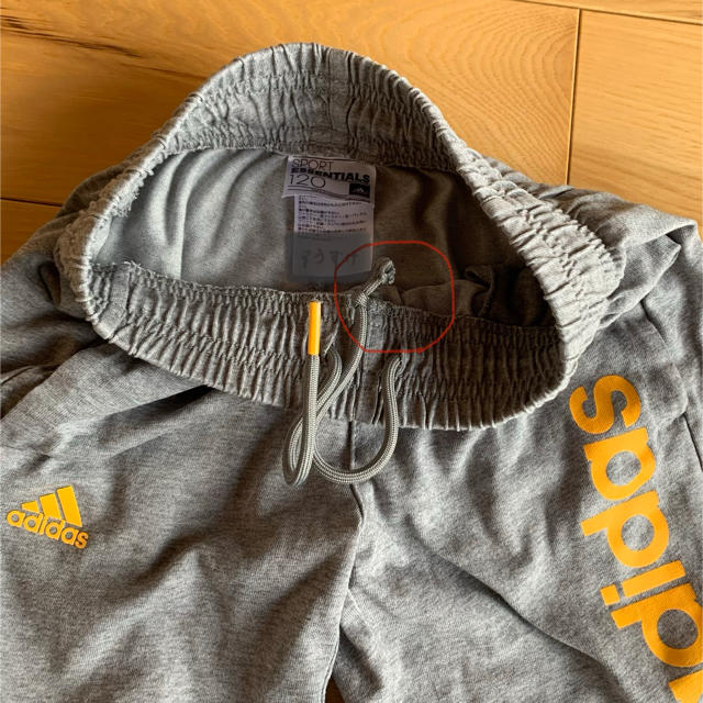 adidas(アディダス)のadidas ショートパンツ 120㎝ キッズ/ベビー/マタニティのキッズ服男の子用(90cm~)(パンツ/スパッツ)の商品写真