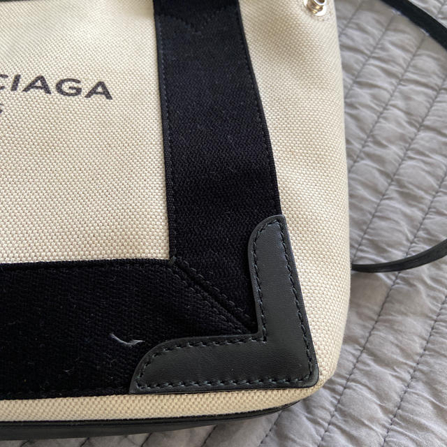 Balenciaga(バレンシアガ)のバレンシアガ　バッグ　XS レディースのバッグ(ハンドバッグ)の商品写真