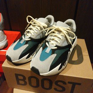 アディダス(adidas)のyeezy boost 700  26cm(スニーカー)