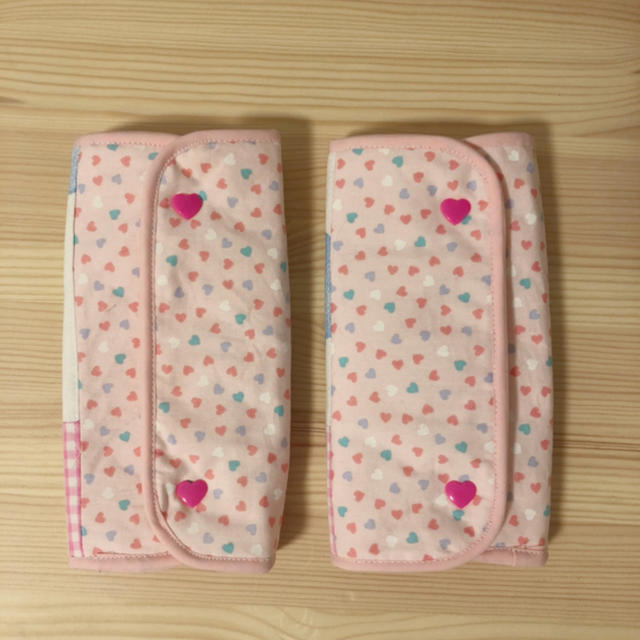 ミニーちゃん　🎀　よだれパッド ハンドメイドのキッズ/ベビー(外出用品)の商品写真