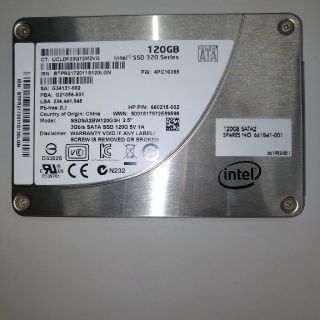 ハードディスク　インテル　SSD120GB SATA2 (PCパーツ)