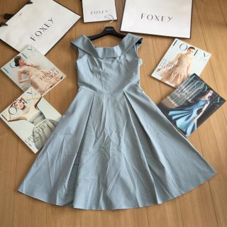 フォクシー(FOXEY)の♡FOXEY ロールカラードレス♡(ひざ丈ワンピース)