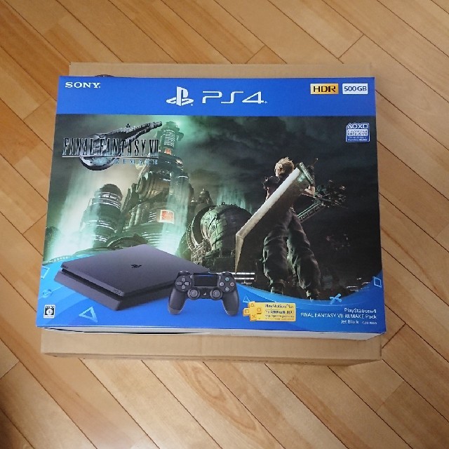 新品 PS4 500GB FF VII REMAKE pack