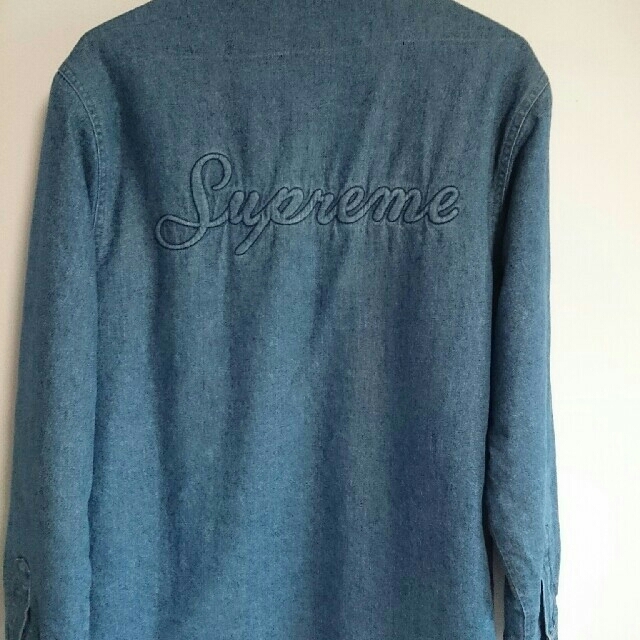 Supreme(シュプリーム)のMサイズ supreme Sherpa lined denim shirt メンズのジャケット/アウター(Gジャン/デニムジャケット)の商品写真