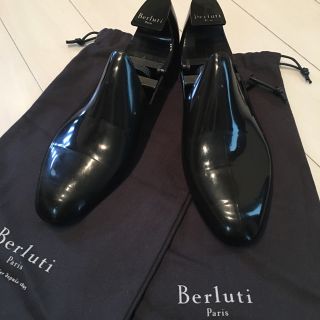 ベルルッティ(Berluti)のベルルッティ シューキーパー 43～44 袋付き(ドレス/ビジネス)