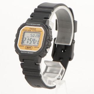 カシオ(CASIO)の１月購入美品◎CASIO◎腕時計◎ブラック×イエロー(腕時計)