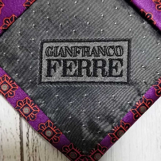 Gianfranco FERRE(ジャンフランコフェレ)のGIANFRANCO FERRE ジャンフランコフェレ USEDネクタイ#101 メンズのファッション小物(ネクタイ)の商品写真