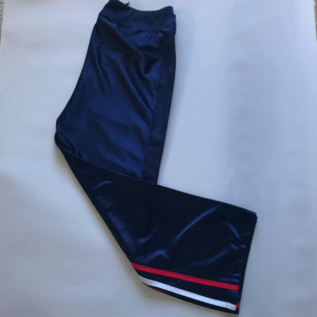 adidas(アディダス)のadidas ジャージ パンツ メンズのパンツ(その他)の商品写真