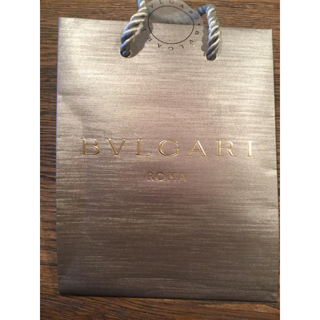 BVLGARI(ブルガリ)のBVLGARI ネックレスケース ショッパー付き ブルガリ レディースのアクセサリー(ネックレス)の商品写真