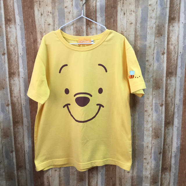 Disney(ディズニー)のふー様専用  東京ディズニーリゾートパーク内販売  プーさんTシャツ140 キッズ/ベビー/マタニティのキッズ服女の子用(90cm~)(Tシャツ/カットソー)の商品写真