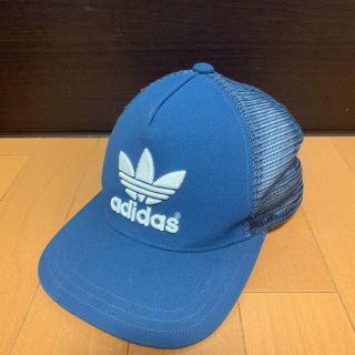 アディダス(adidas)の【よしべえ様専用】adidas originalsメッシュキャップ中古(キャップ)