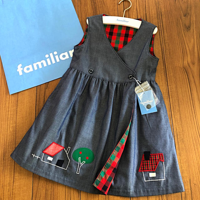 familiar(ファミリア)の【専用】ファミリア 新品ワンピース 110 キッズ/ベビー/マタニティのキッズ服女の子用(90cm~)(ワンピース)の商品写真