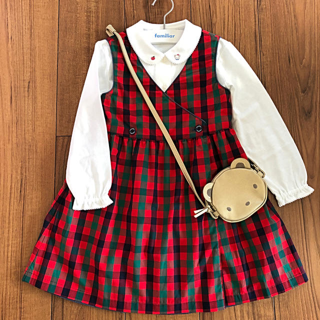 familiar(ファミリア)の【専用】ファミリア 新品ワンピース 110 キッズ/ベビー/マタニティのキッズ服女の子用(90cm~)(ワンピース)の商品写真