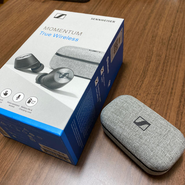 SENNHEISER(ゼンハイザー)の美品☆ ゼンハイザー　MOMENTUM True Wireless スマホ/家電/カメラのオーディオ機器(ヘッドフォン/イヤフォン)の商品写真