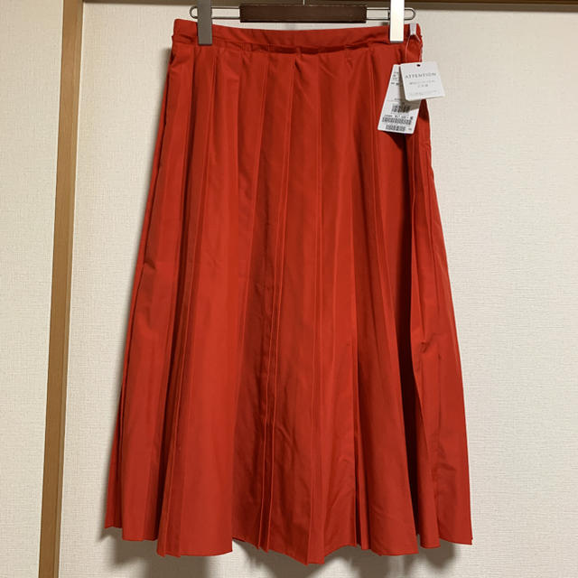 UNTITLED(アンタイトル)の新品★UNTITLED ダブルプリーツスカート レディースのスカート(ひざ丈スカート)の商品写真