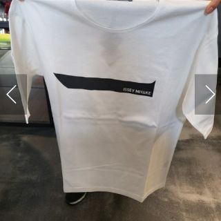 イッセイミヤケ(ISSEY MIYAKE)のISSEY MIYAKEメンズ　限定T-shirt 2サイズ(Tシャツ/カットソー(半袖/袖なし))