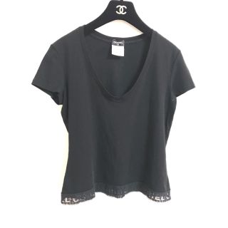 シャネル(CHANEL)の美品　CHANEL ロゴレース Tシャツ カットソー ブラック　シャネル(カットソー(半袖/袖なし))