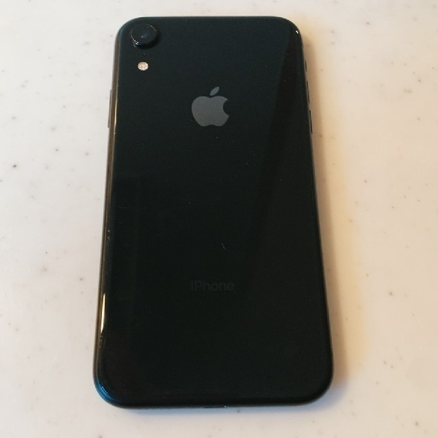 iPhone(アイフォーン)のiPhone XR 64GB ブラック スマホ/家電/カメラのスマートフォン/携帯電話(スマートフォン本体)の商品写真