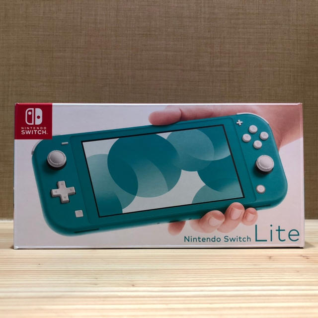 ［美品］Nintendo Switch  Lite ターコイズ エンタメ/ホビーのゲームソフト/ゲーム機本体(家庭用ゲーム機本体)の商品写真