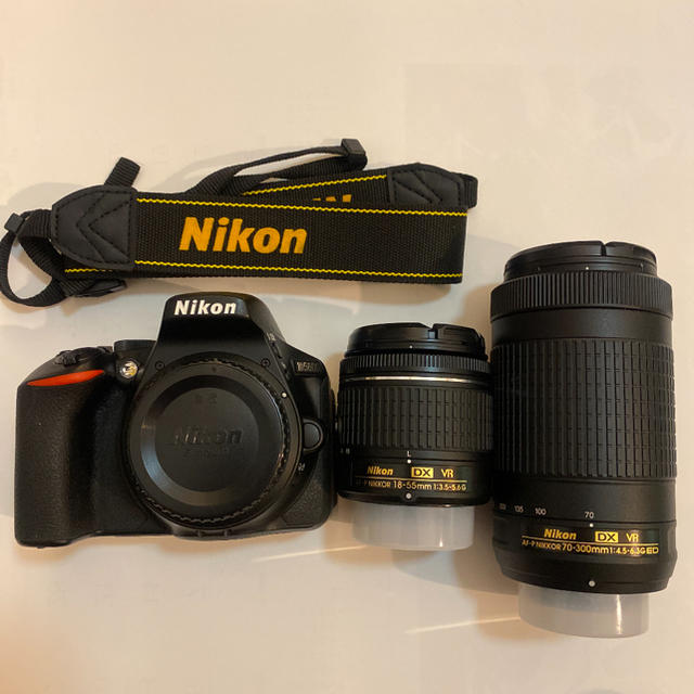 値下げ相談可】ニコンD5600ダブルズームキット+シグマ30mmF1.4 【数量