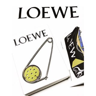 ロエベ(LOEWE)のLoewe メカノピン(ブローチ/コサージュ)