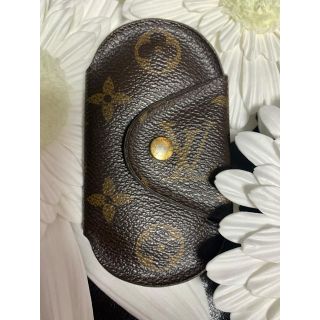 ルイヴィトン(LOUIS VUITTON)のLOUIS VUITTOキーケース(キーケース)