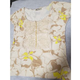 ブルマリン(Blumarine)のブルマリン半袖カットソーMからL(シャツ/ブラウス(半袖/袖なし))