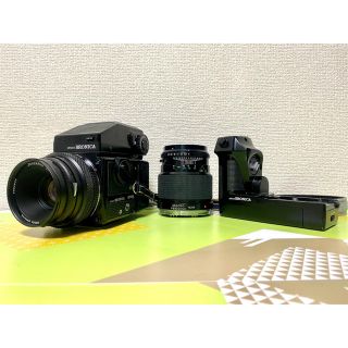 タムロン(TAMRON)の美品ブロニカ ETRsi AEII レンズ2本　電動ワインダー グリップ(フィルムカメラ)