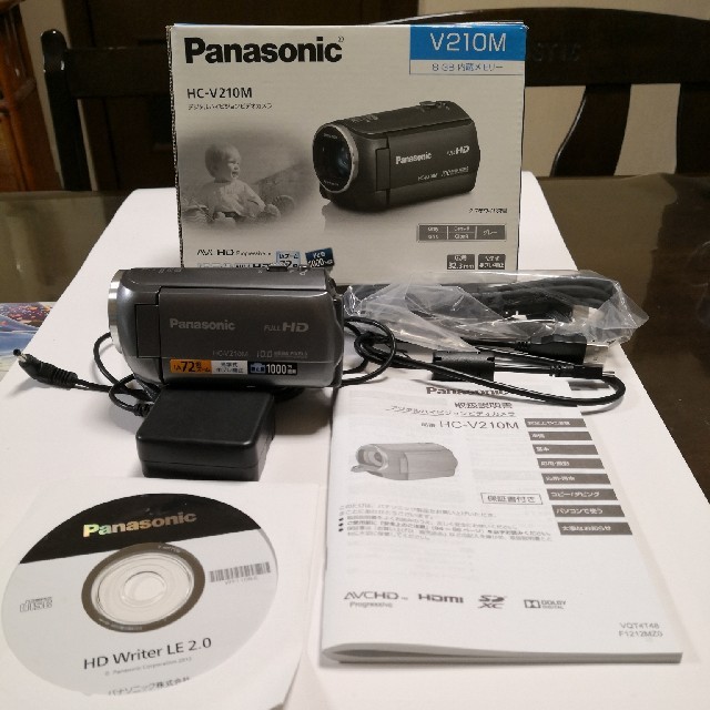 パナソニックビデオカメラ　HC-V210M