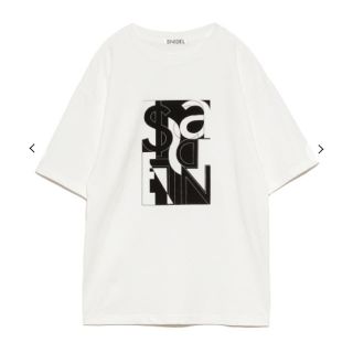 スナイデル(SNIDEL)の新品　スナイデル　デザインロゴTシャツ(Tシャツ(半袖/袖なし))