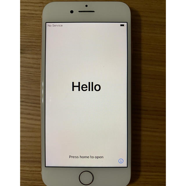 Apple(アップル)の☆ 風林火山 様専用 ☆ iPhone8  64GB au スマホ/家電/カメラのスマートフォン/携帯電話(スマートフォン本体)の商品写真