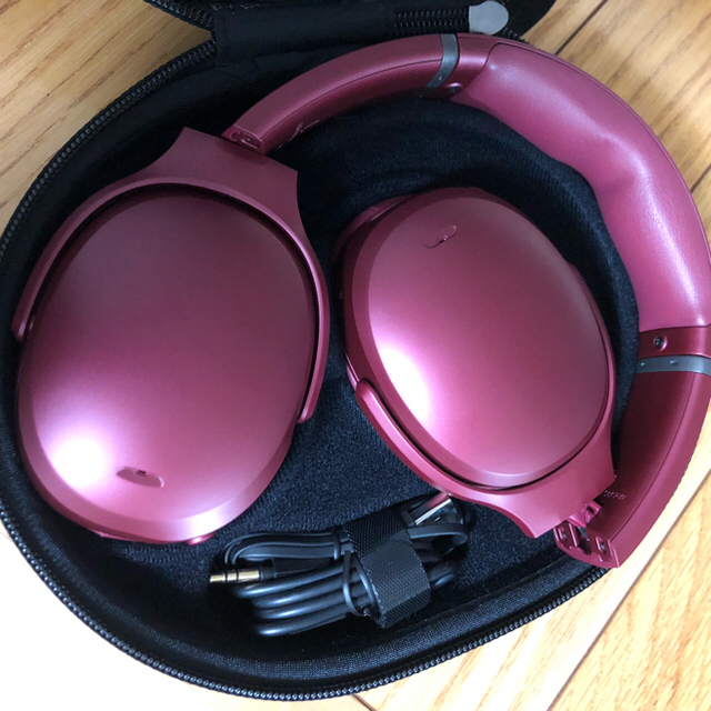 Skullcandy(スカルキャンディ)のSkullcandy CRUSHER ANC 値下げしました。 スマホ/家電/カメラのオーディオ機器(ヘッドフォン/イヤフォン)の商品写真