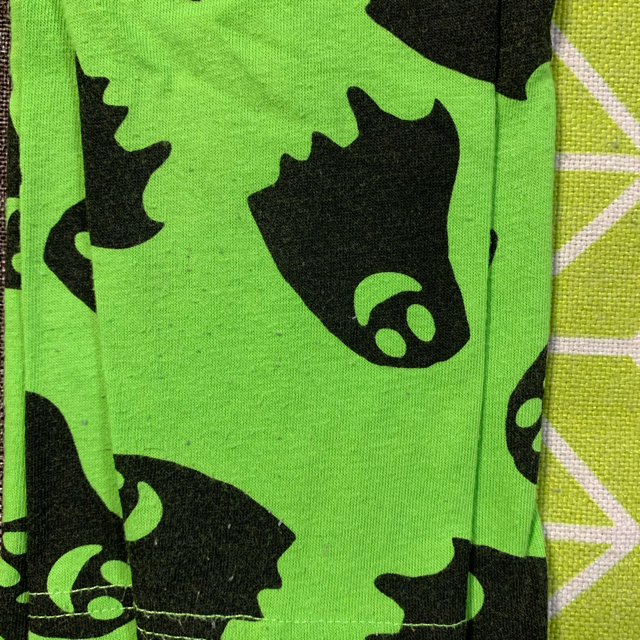 Design Tshirts Store graniph(グラニフ)のグラニフ キッズ 長袖Ｔシャツ ２枚セット　ハロウィン キッズ/ベビー/マタニティのキッズ服男の子用(90cm~)(Tシャツ/カットソー)の商品写真
