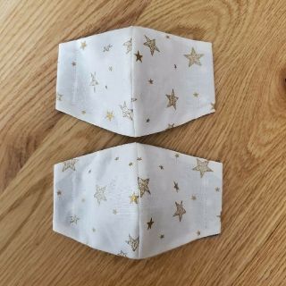 子供　立体インナーマスク　星(外出用品)