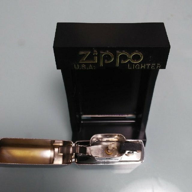 ZIPPO(ジッポー)のお値下げ！新品未使用 ジッポー  メンズのファッション小物(タバコグッズ)の商品写真