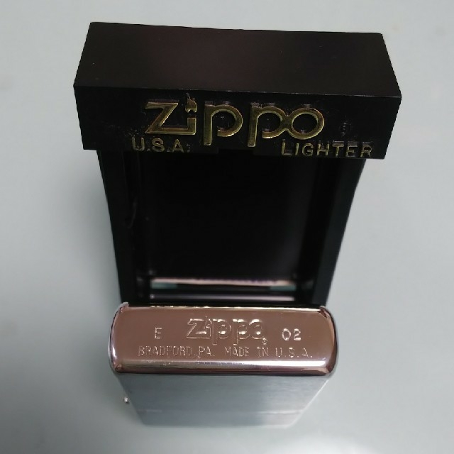 ZIPPO(ジッポー)のお値下げ！新品未使用 ジッポー  メンズのファッション小物(タバコグッズ)の商品写真