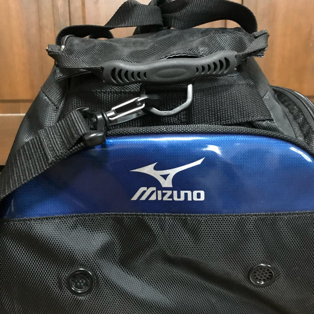 MIZUNO(ミズノ)の【値下げしました2,480円→2,000円】ミズノゴルフシューズインバッグ スポーツ/アウトドアのゴルフ(バッグ)の商品写真