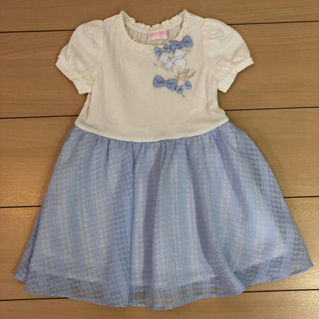 mezzo piano(メゾピアノ)のメゾピアノ ワンピース 90 キッズ/ベビー/マタニティのキッズ服女の子用(90cm~)(ワンピース)の商品写真