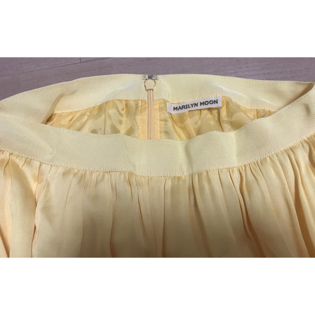 MARILYN MOON(マリリンムーン)のフレアスカート レディースのスカート(ひざ丈スカート)の商品写真