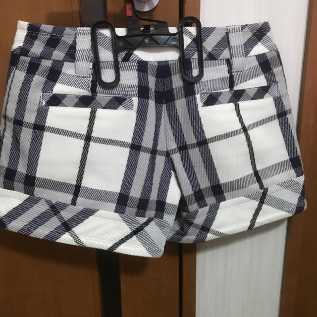 BURBERRY BLUE LABEL(バーバリーブルーレーベル)のバーバリーブルーレーベル　ショートパンツ レディースのパンツ(ショートパンツ)の商品写真