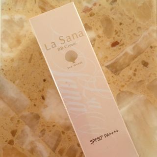 ラサーナ(LaSana)の新品★ ラサーナ La sana 海藻 BBクリーム 40g(BBクリーム)