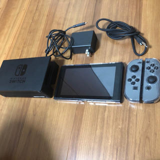 ニンテンドースイッチ(Nintendo Switch)のニンテンドースイッチ　美品(家庭用ゲーム機本体)