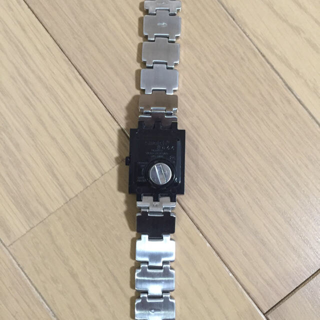 swatch(スウォッチ)のSwatch スクエア シルバーブラック レディースのファッション小物(腕時計)の商品写真