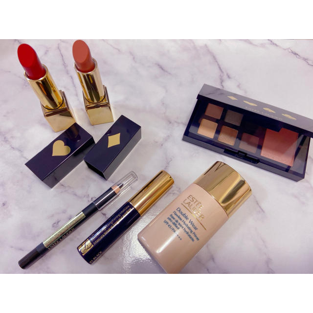 ESTEE LAUDER クリスマスコフレ2019